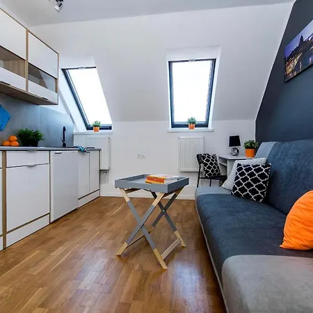 Citystay Brzezno Studio Apartment Daire